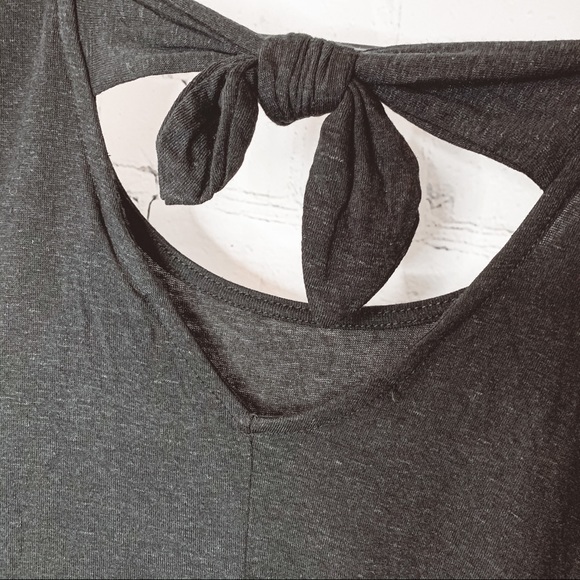 Bobeau Cut Out Bow Back Tee Black Size Small NWT - Picture 6 of 7